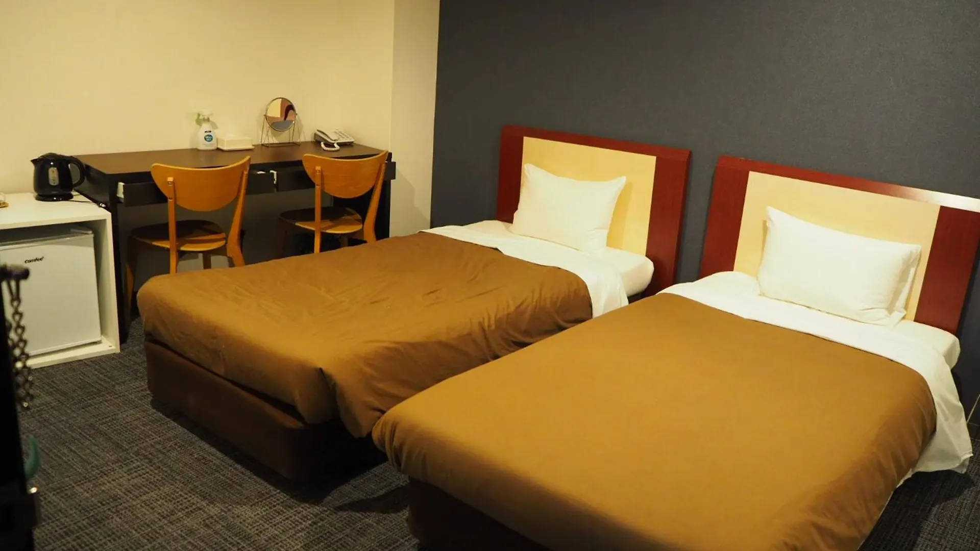 Grampus Inn Osaka 3*,  Japan